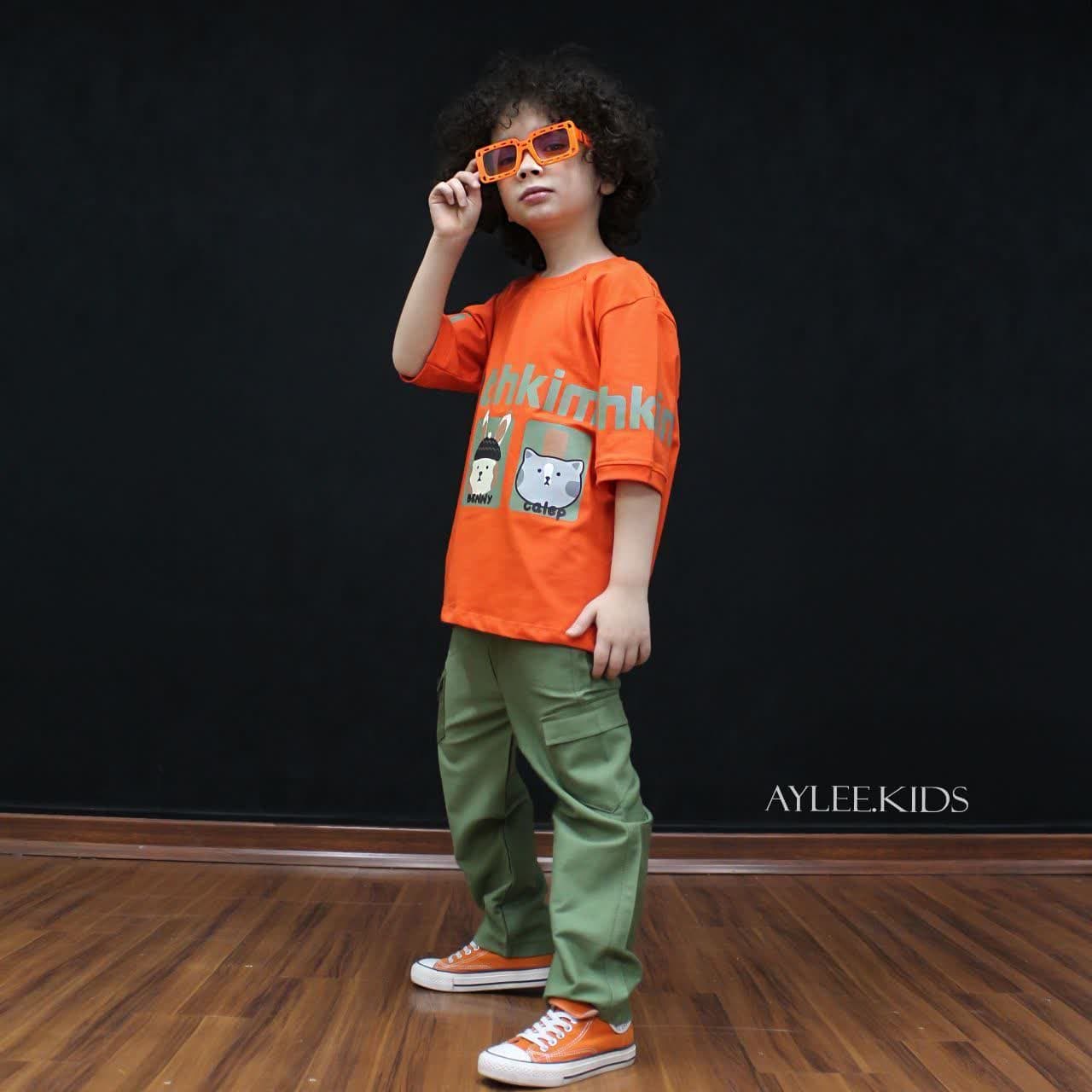 ست تیشرت و شلوار پسرانه مام استایل طرح تپلی ها